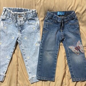 Girls Denim Jeans Set - gap Light Blue daisy jeans and old navy butterfly